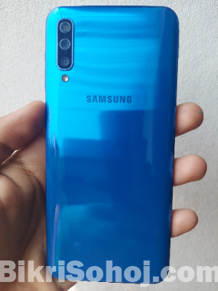 Samsung Galaxy A50